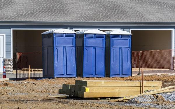 construction site portable toilets provides a self-contained water supply for all of our porta potties on construction sites